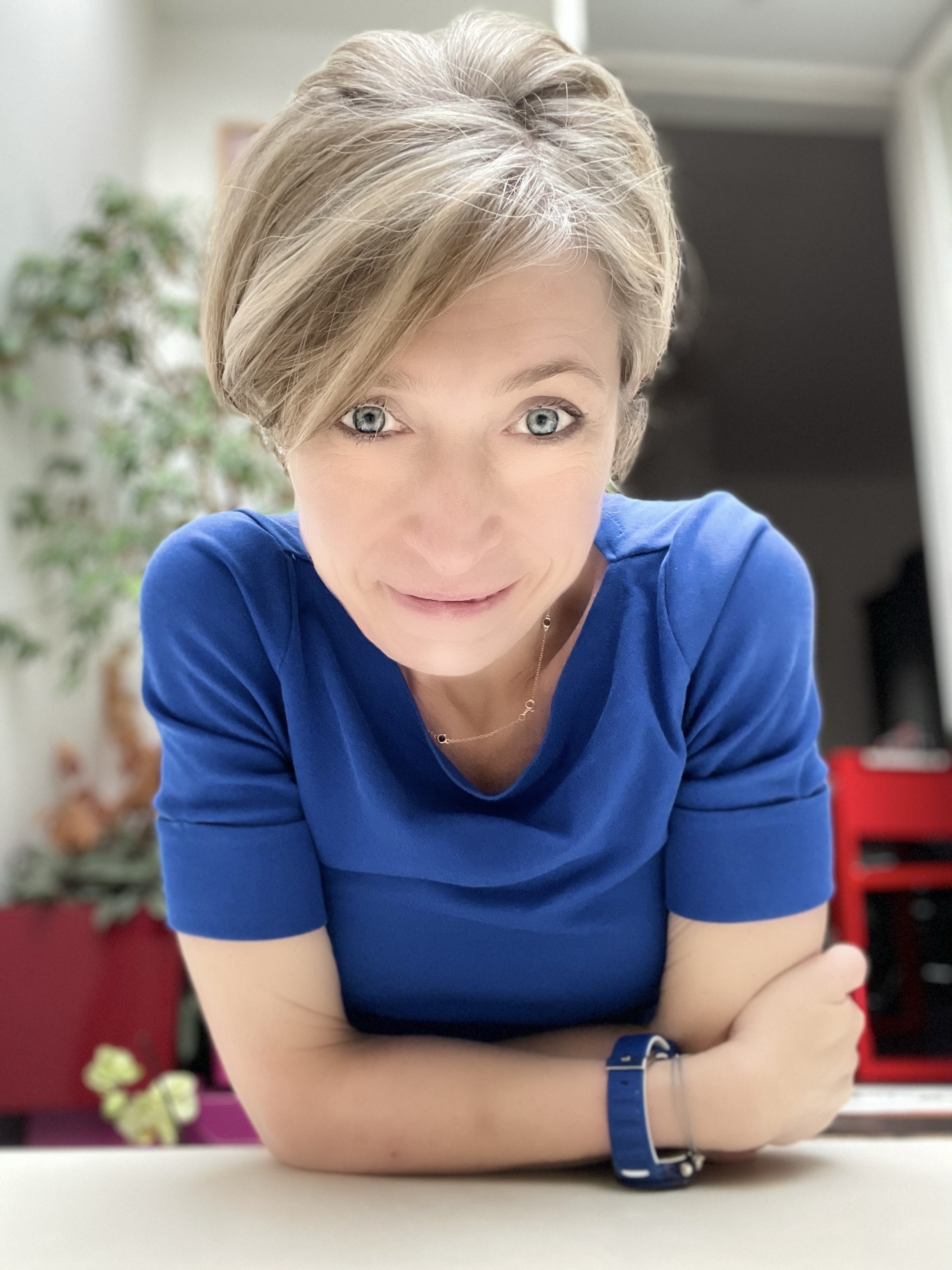 Headshot of Oriana Bandiera